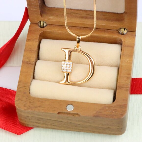 "Rose Gold Plated D Initial Pendant with Sparkling Crystal Detail, XPPT1415 - Picture 9 of 13